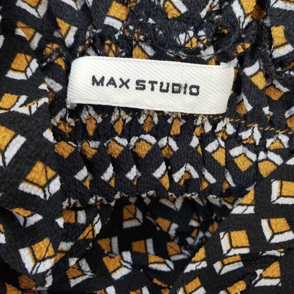 Max Studio Graphic Print Double V-Neck Jumpsuit Size Medium - Picture 3 of 8